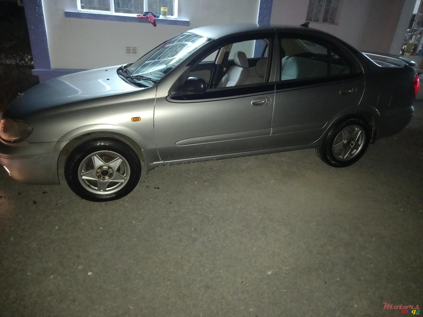 2006' Nissan Sunny photo #7