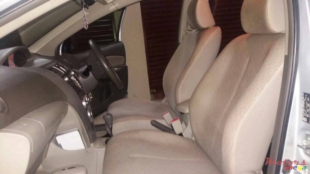 2009' Toyota none photo #3