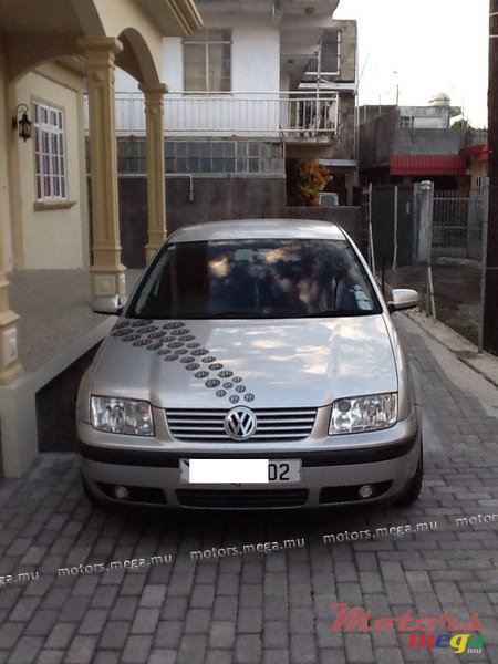 2002' Volkswagen photo #1
