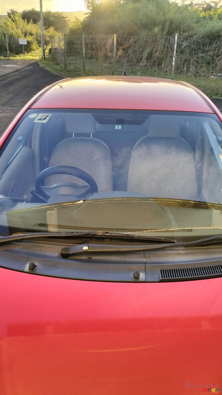 2010' Toyota Vitz photo #6