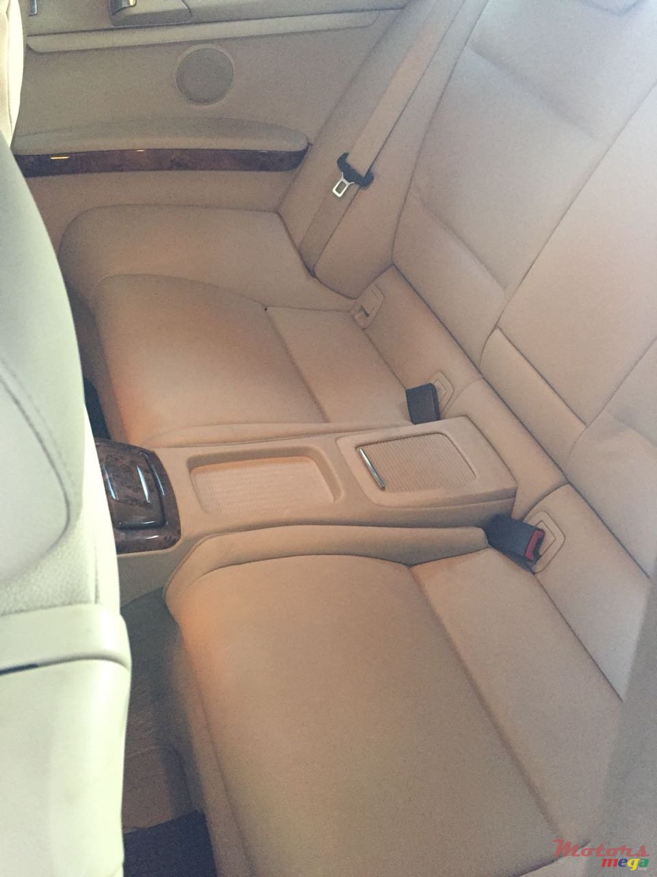 2007' BMW 3 Series Coupe photo #4