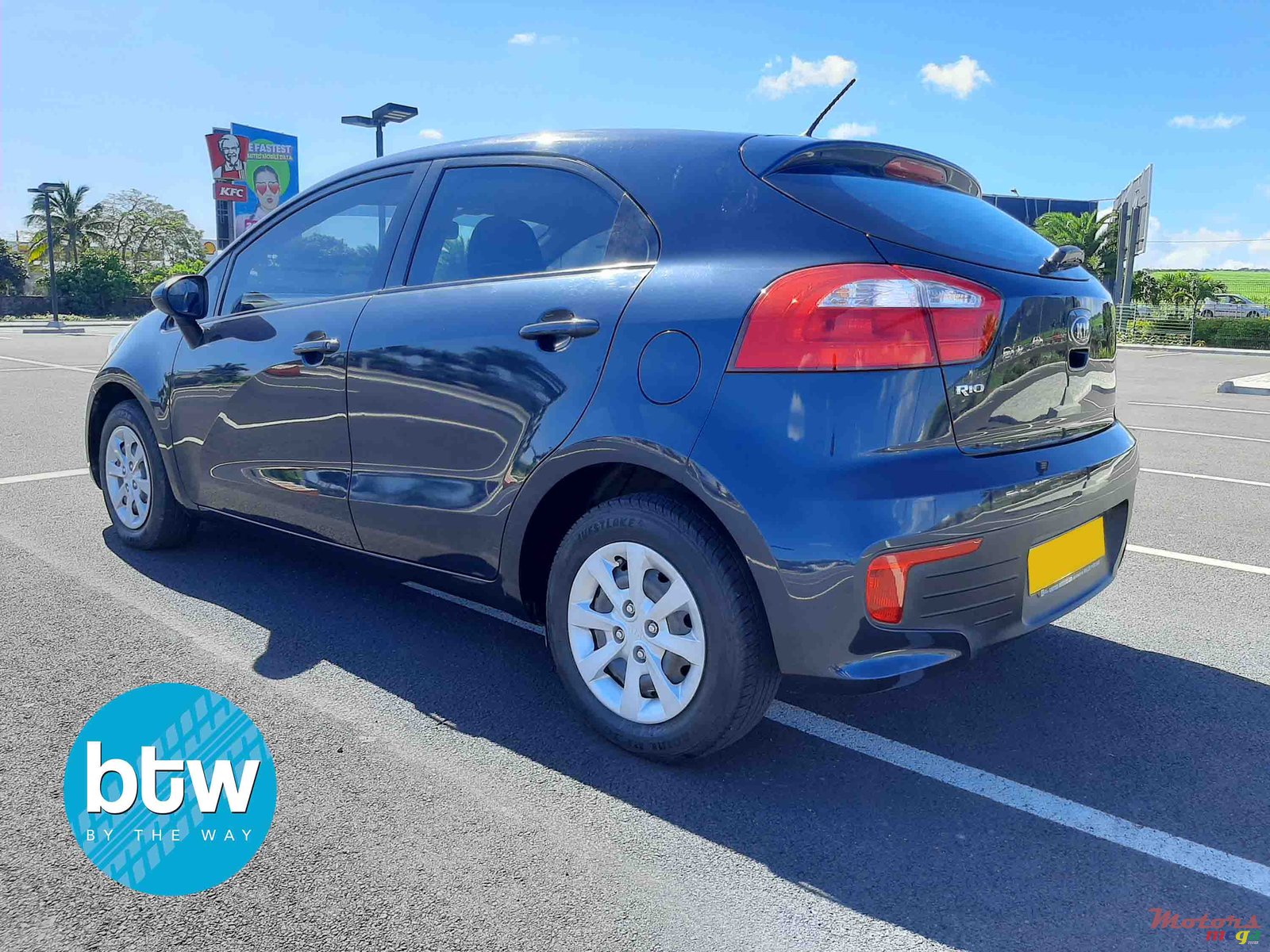 2016' Kia Rio photo #3