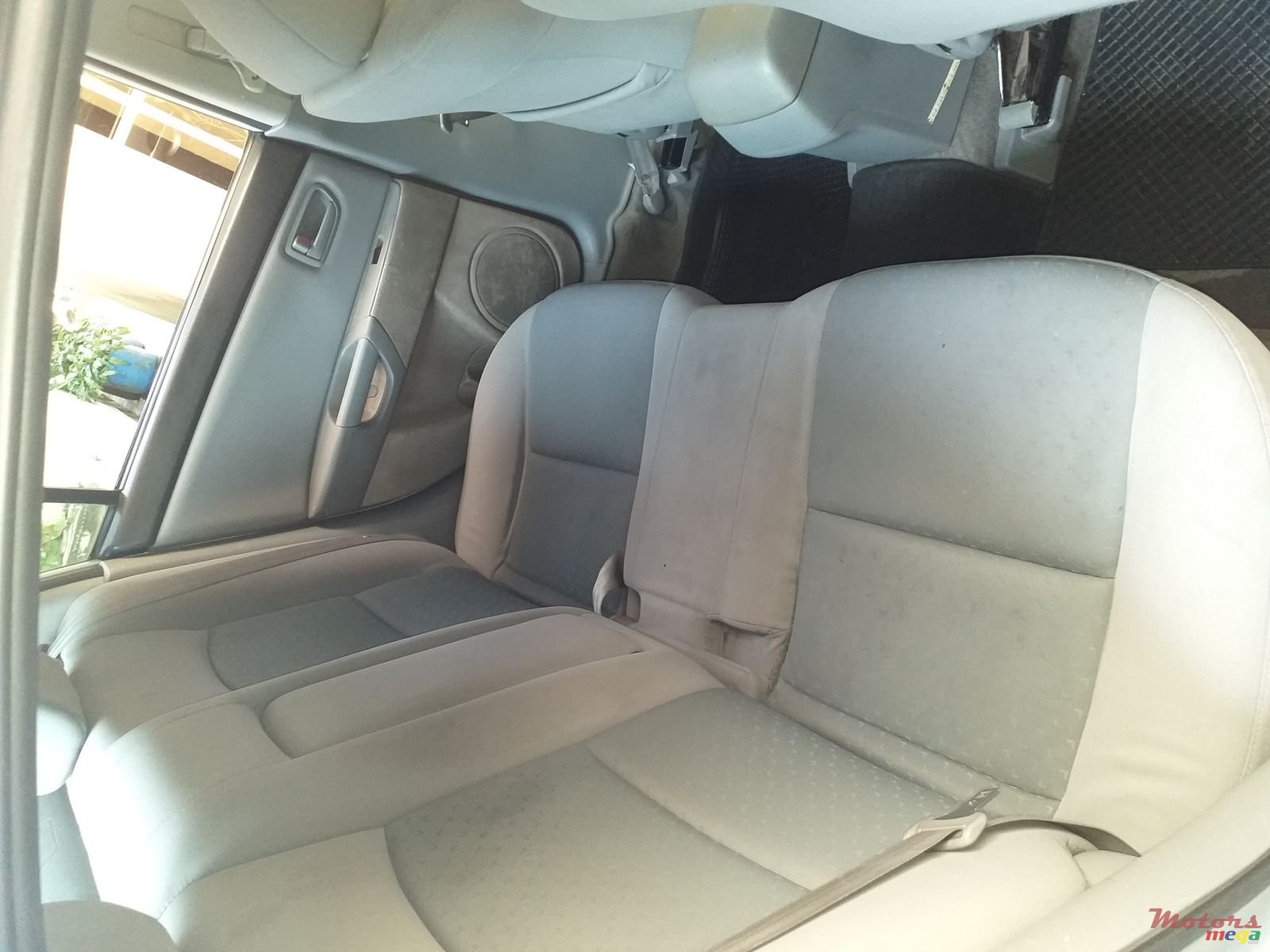 2005' Mazda Axela photo #4