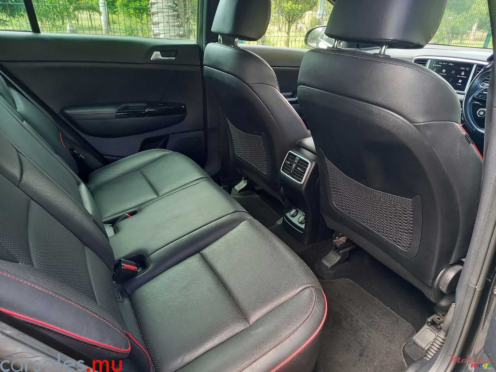 2021' Kia Sportage GT Line 1.6T SX Pack AWD photo #5