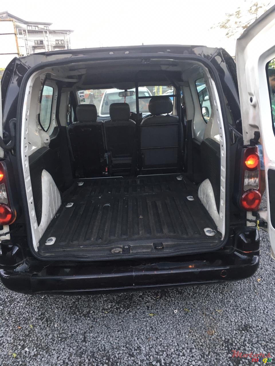 2014' Citroen Berlingo photo #7