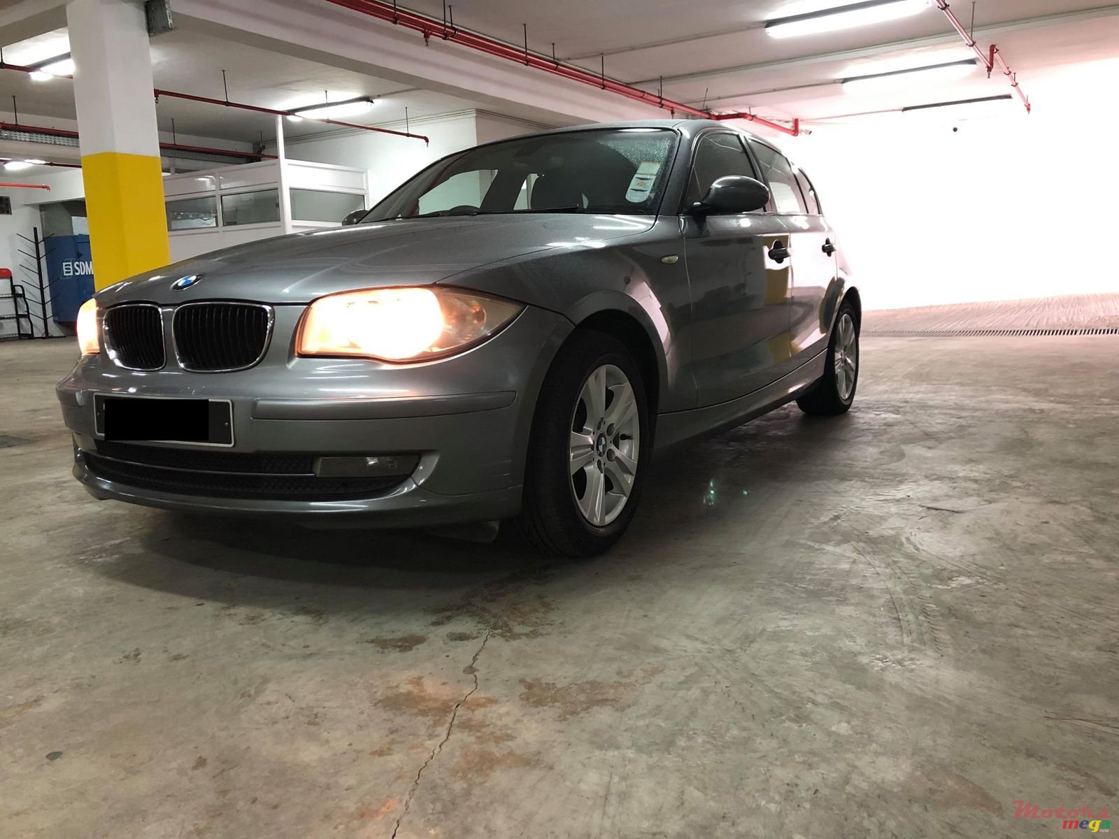 2009' BMW 116 i photo #4