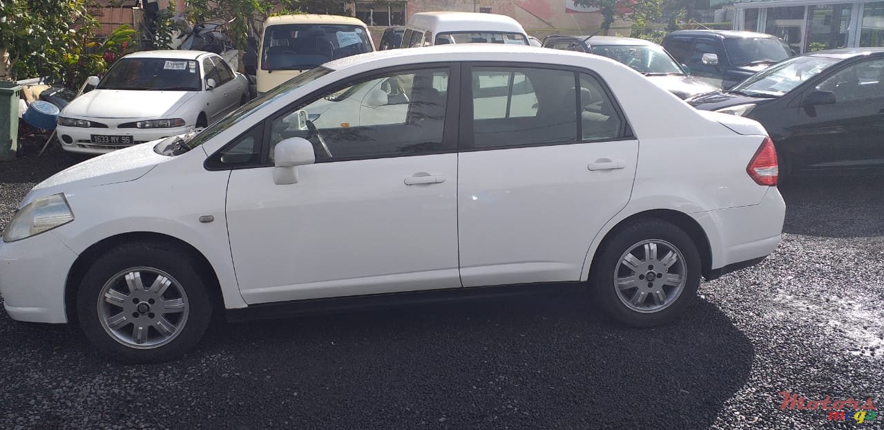 2006' Nissan Tiida photo #4