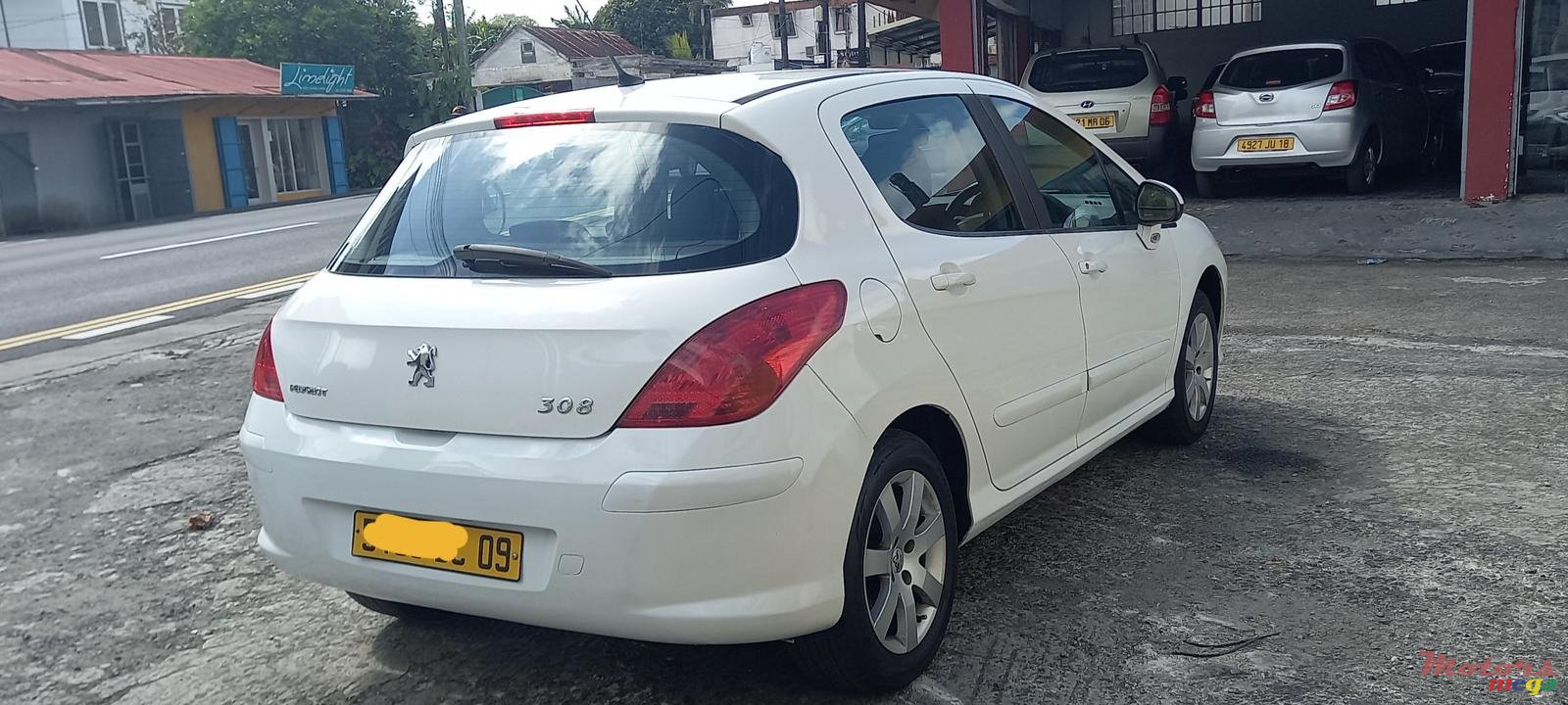 2009' Peugeot 308 photo #4