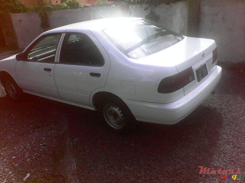 1997' Nissan Sunny photo #5