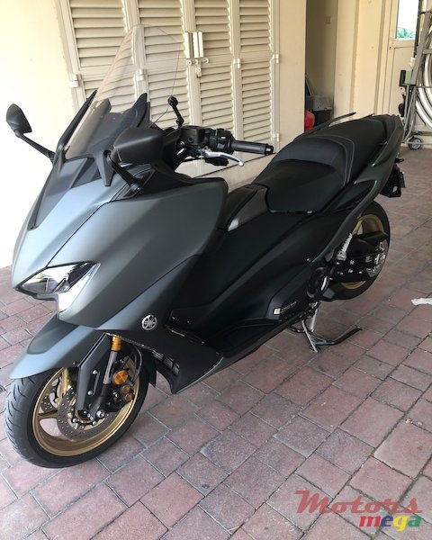 2021' Yamaha TMAX photo #1