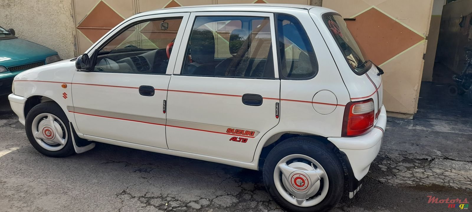 2002' Suzuki Alto photo #3