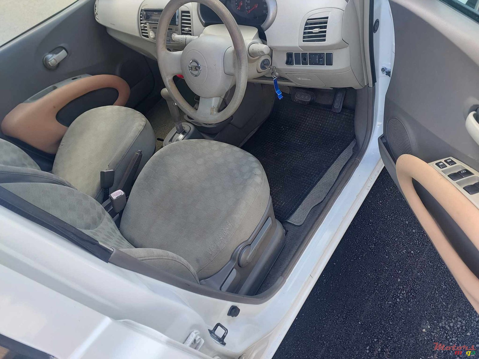 2005' Nissan March Ak12 photo #5