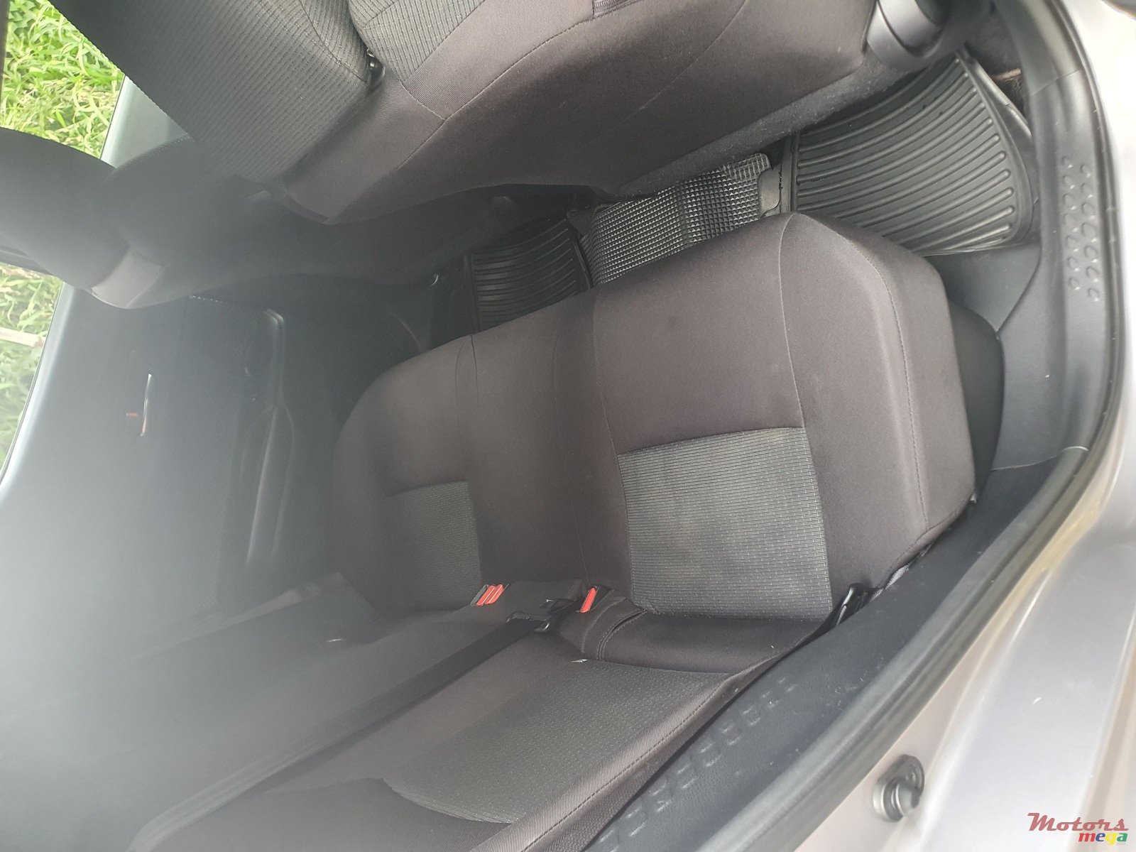 2016' Toyota C-HR photo #1