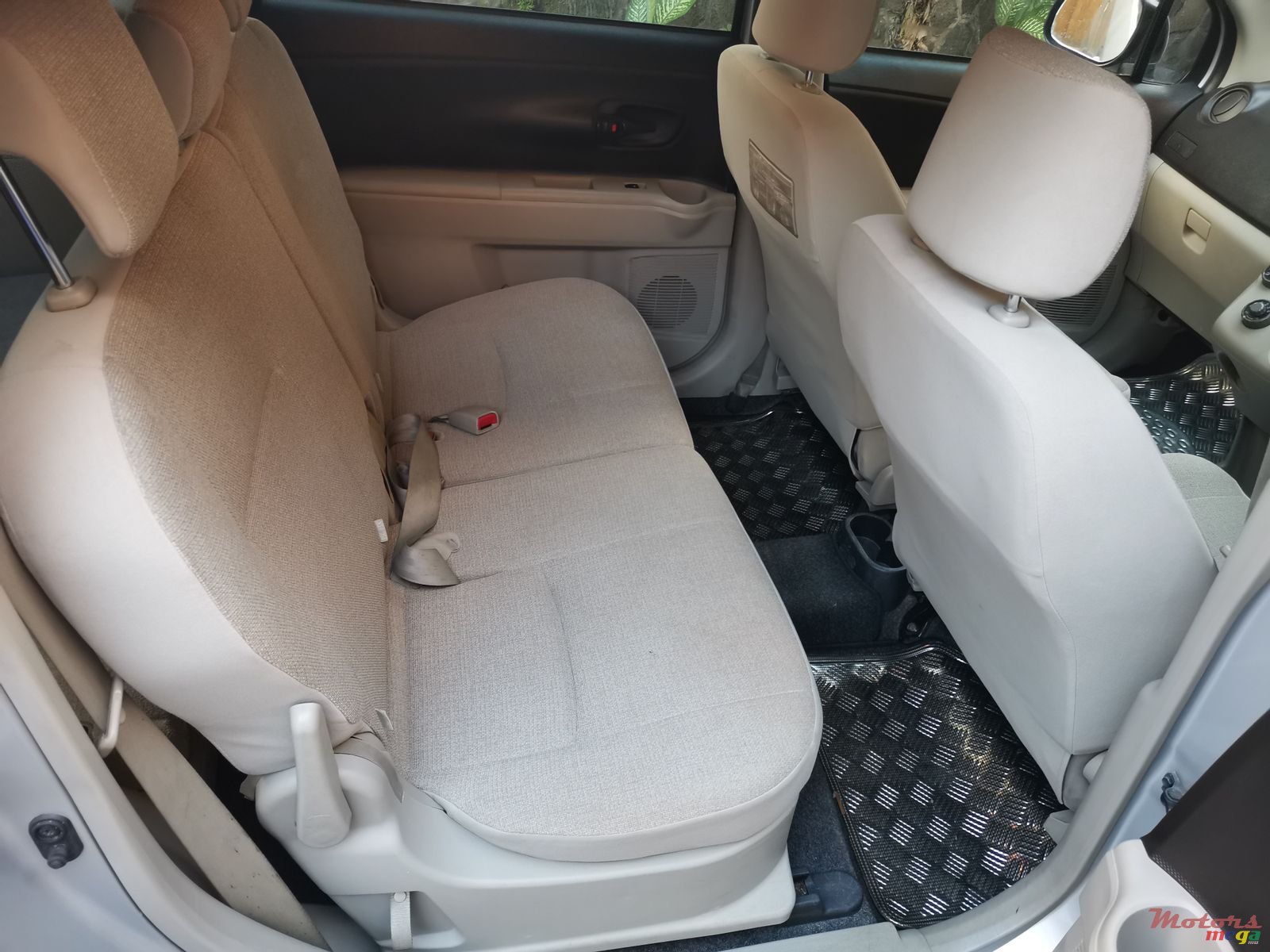 2010' Toyota Passo photo #6