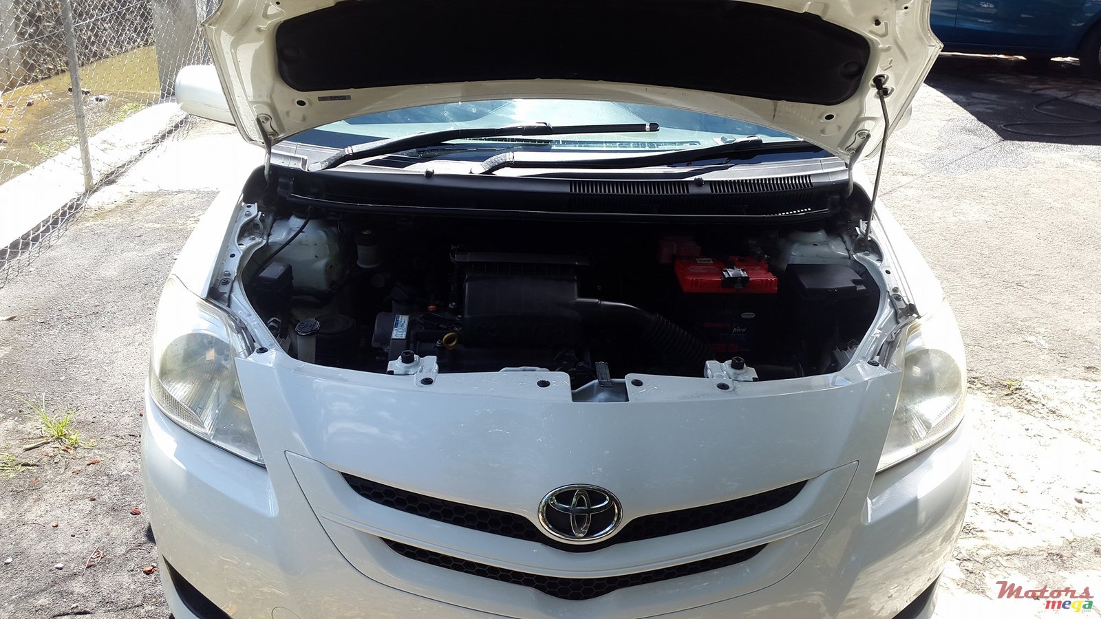 2006' Toyota belta photo #2