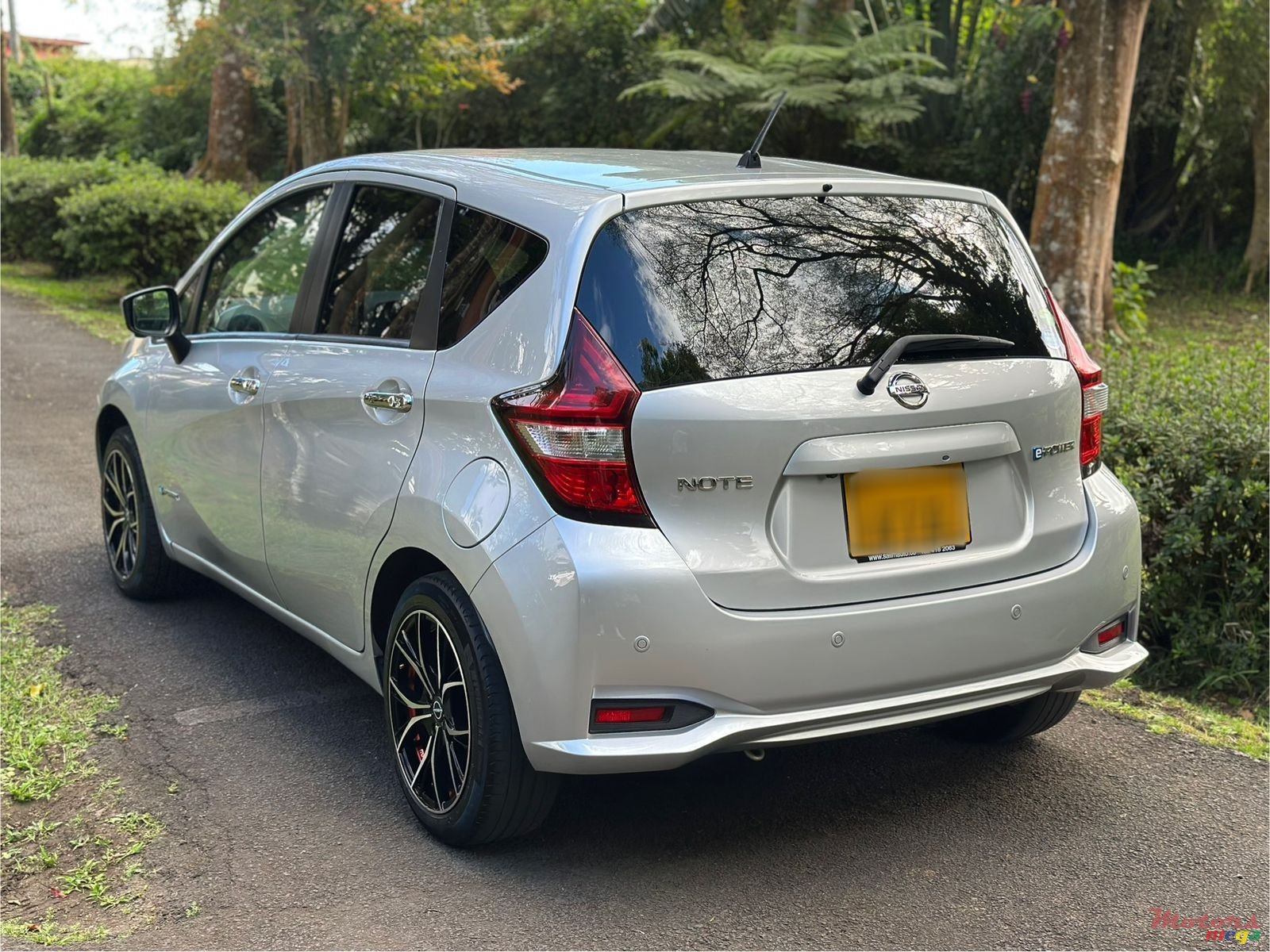 2020' Nissan Note e-power photo #3