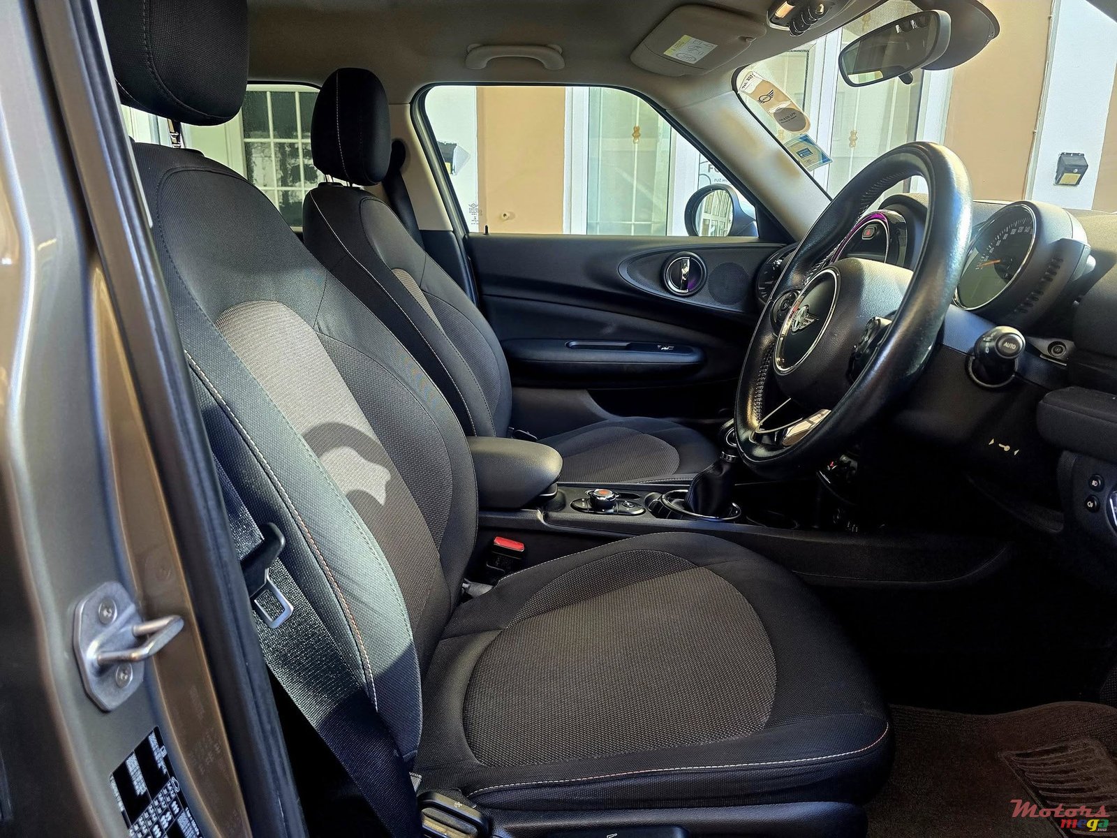 2016' MINI Clubman photo #6