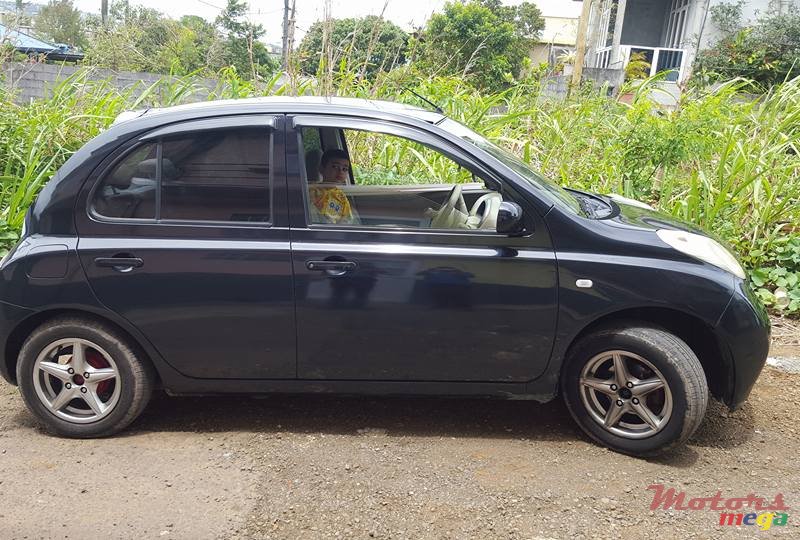 2004' Nissan Micra photo #1