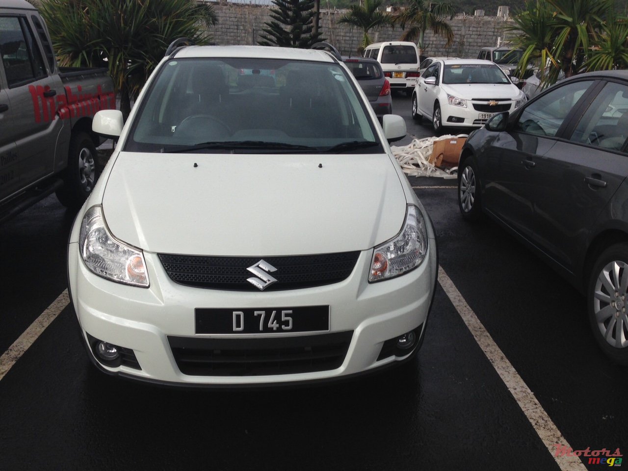 2008' Suzuki SX4 photo #1