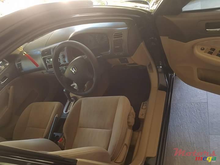 2004' Honda Civic ES8 photo #1