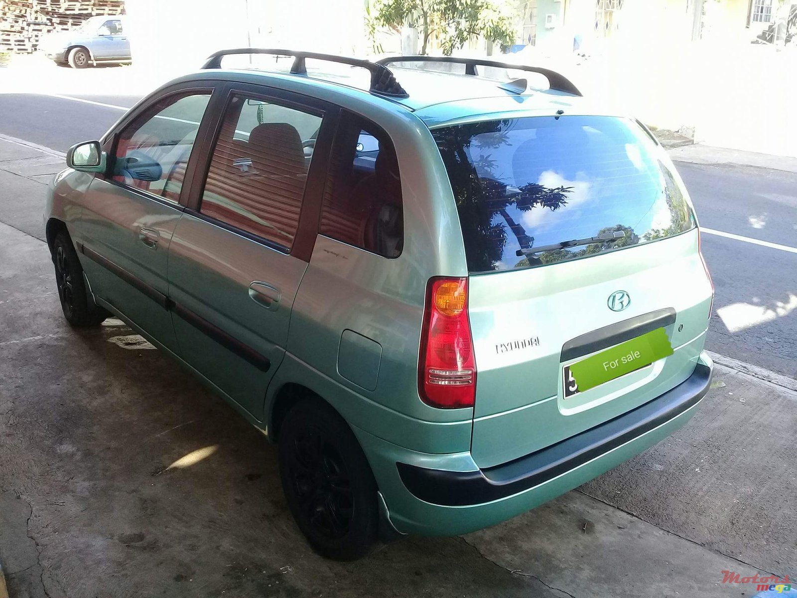 2002' Hyundai Matrix 1590cc photo #2