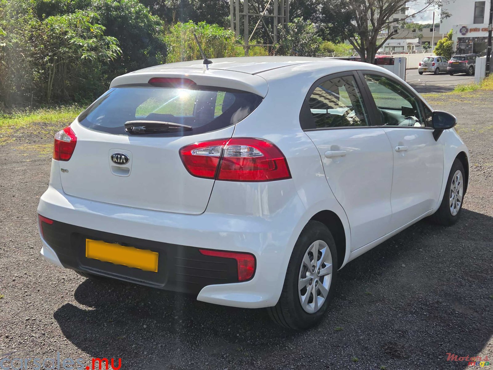 2016' Kia Rio photo #6