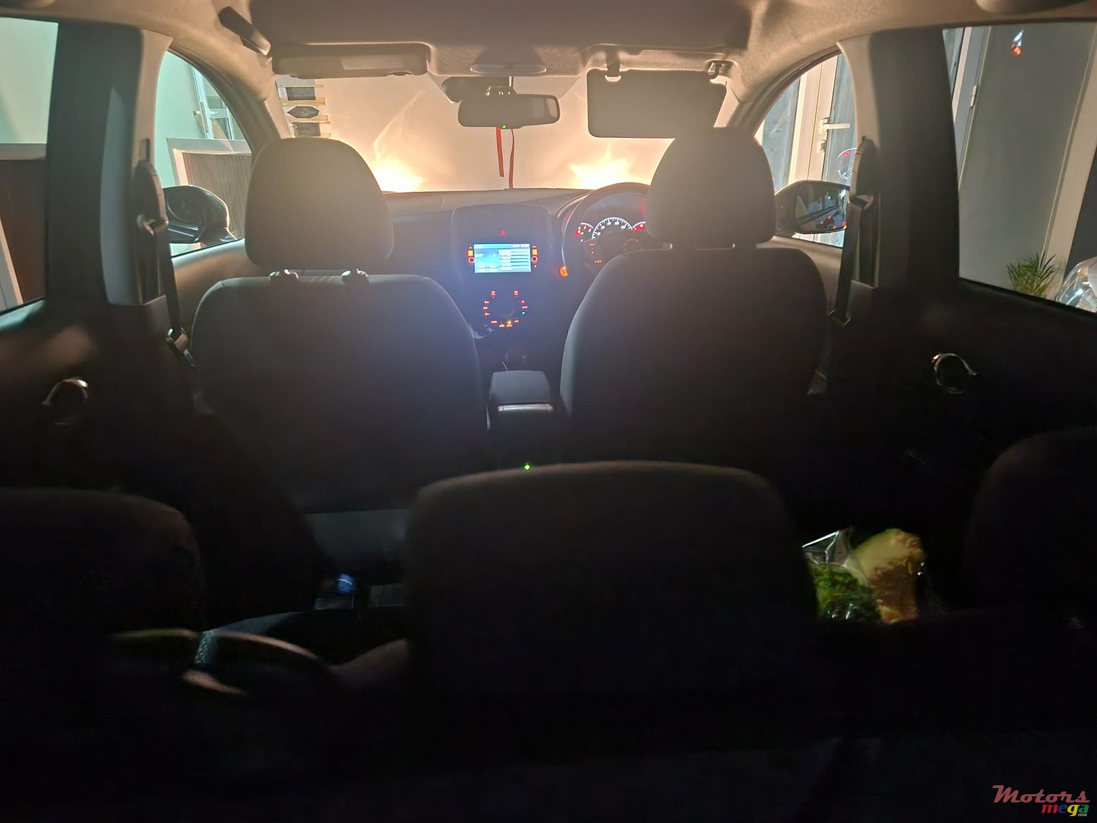 2015' Nissan Note photo #2