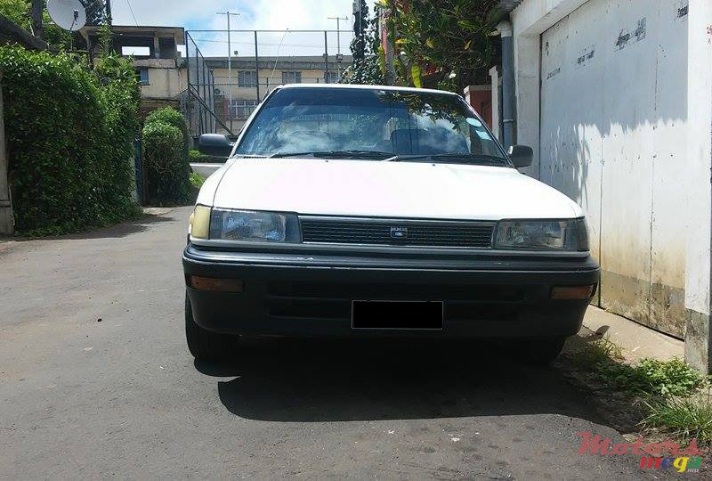 1991' Toyota Corolla photo #4