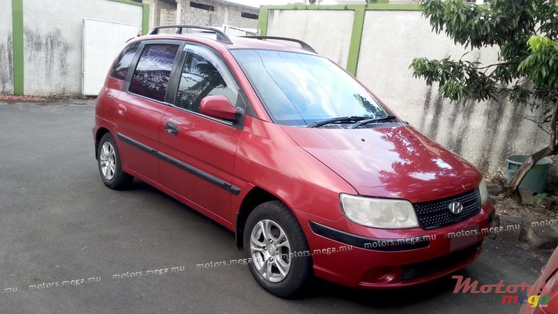 2005' Hyundai photo #1