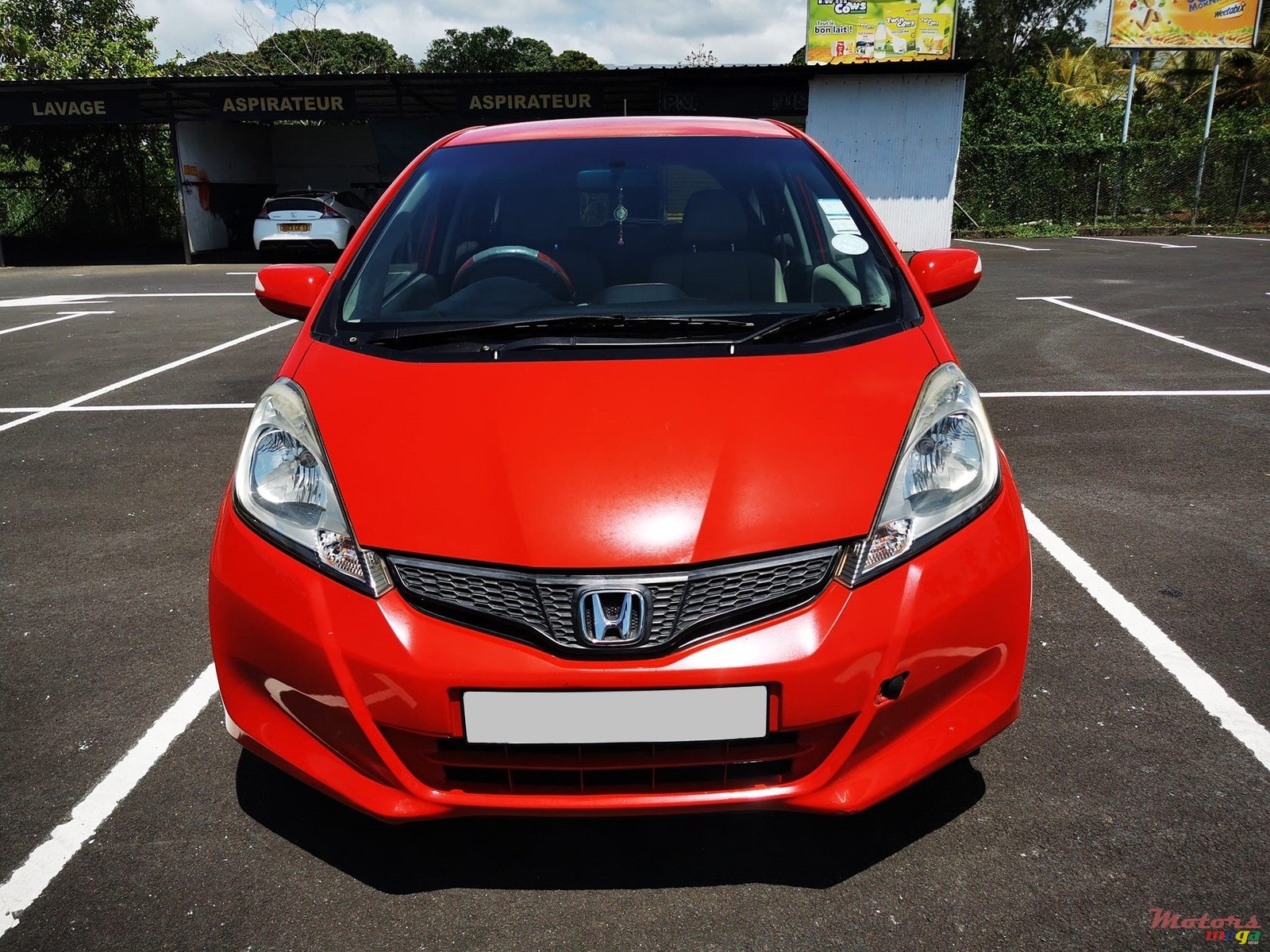 2010' Honda Fit photo #1