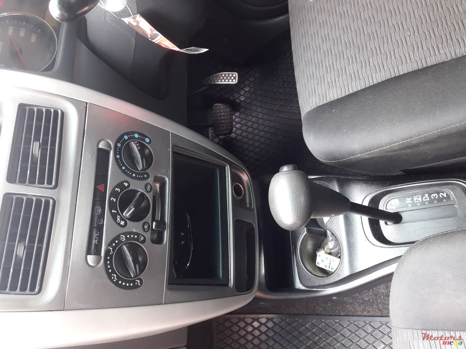 2013' Perodua Viva photo #3