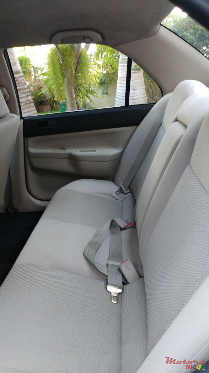 2009' Mitsubishi Lancer photo #6