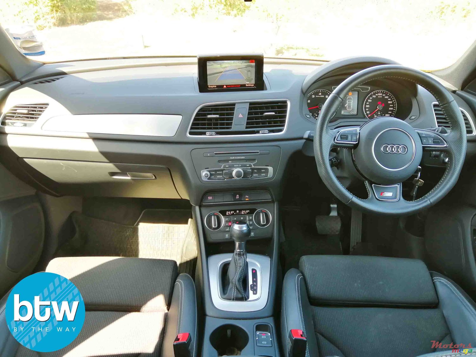 2019' Audi Q3 photo #6