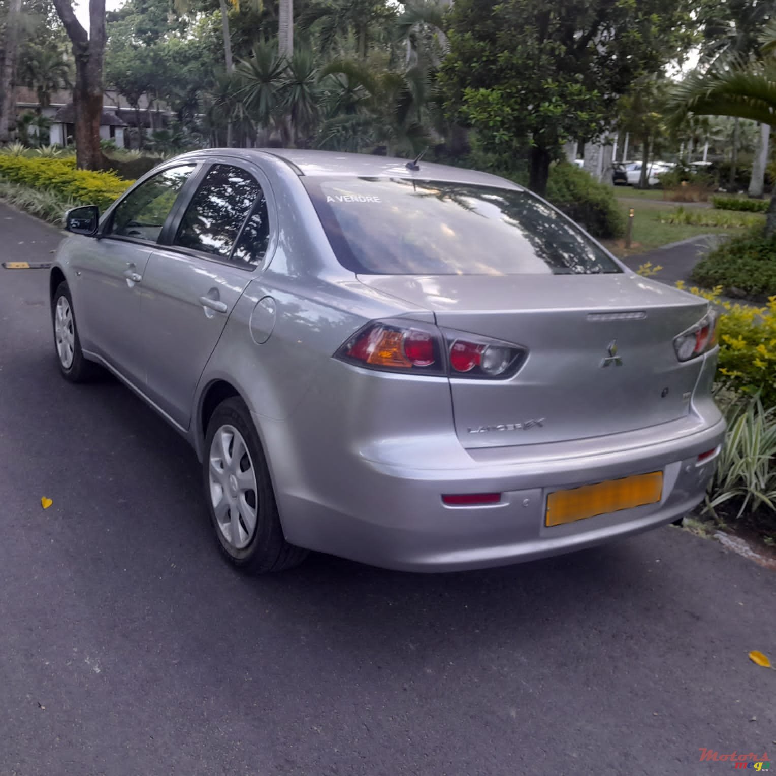 2017' Mitsubishi Lancer X photo #2