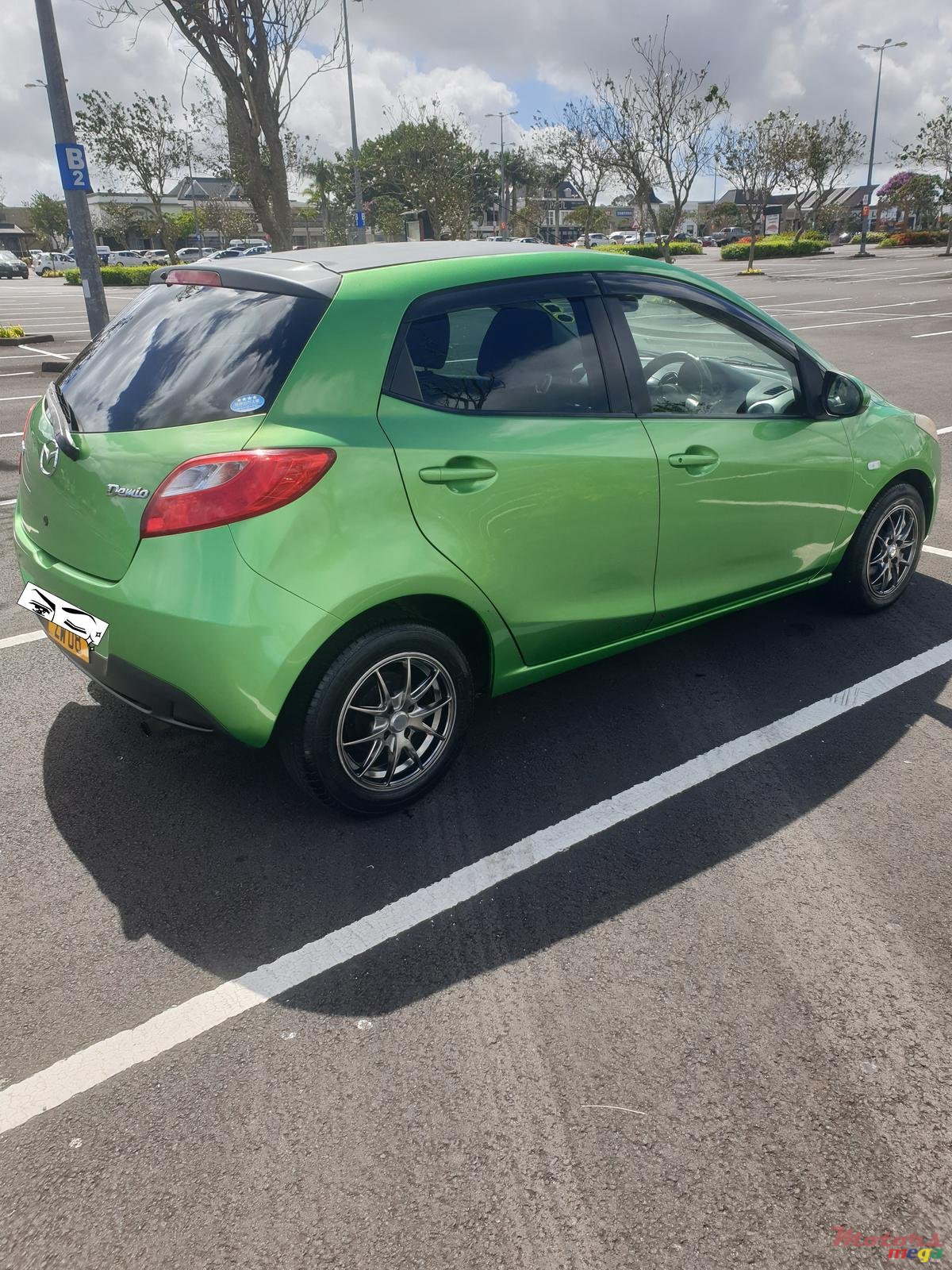 2008' Mazda Demio photo #2