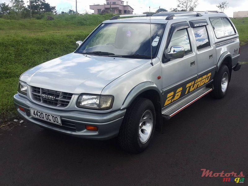 2000' Isuzu 4*4 LS JAPAN photo #2