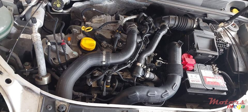 2017' Renault Sandero StepWay photo #2