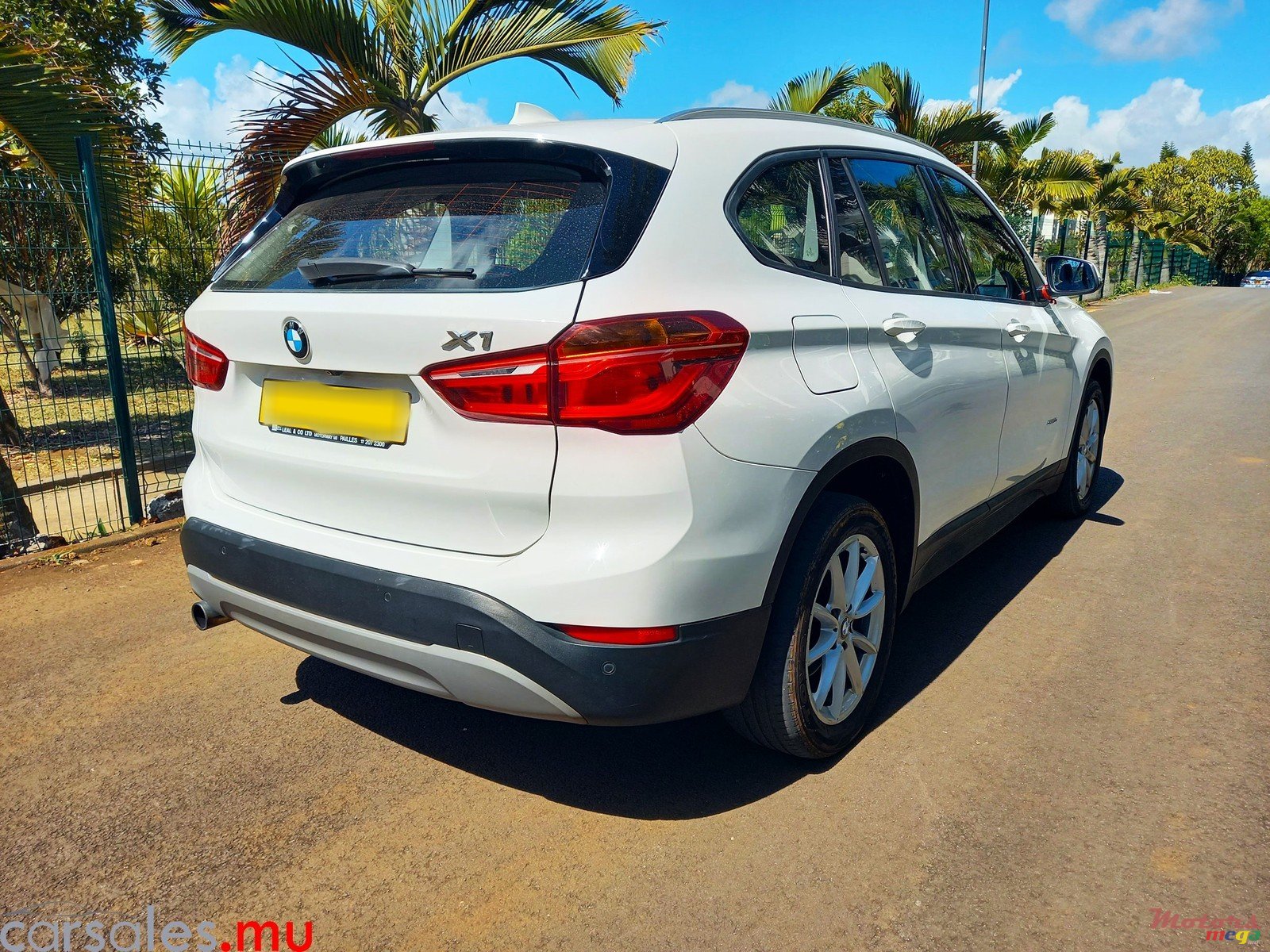 2016' BMW X1 SDRIVE 18i photo #4