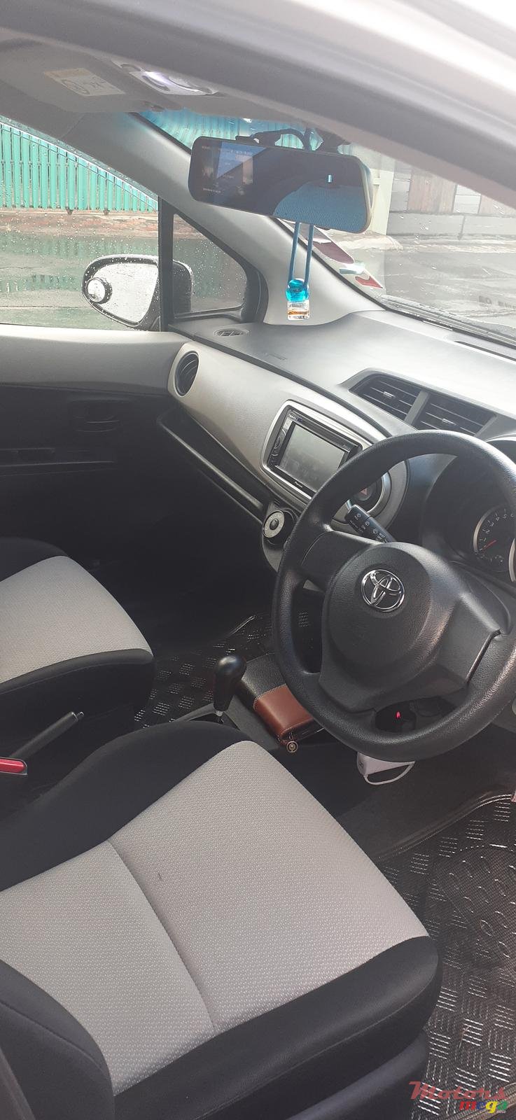 2013' Toyota Vitz Model RS photo #4