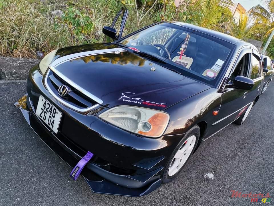 2004' Honda photo #4