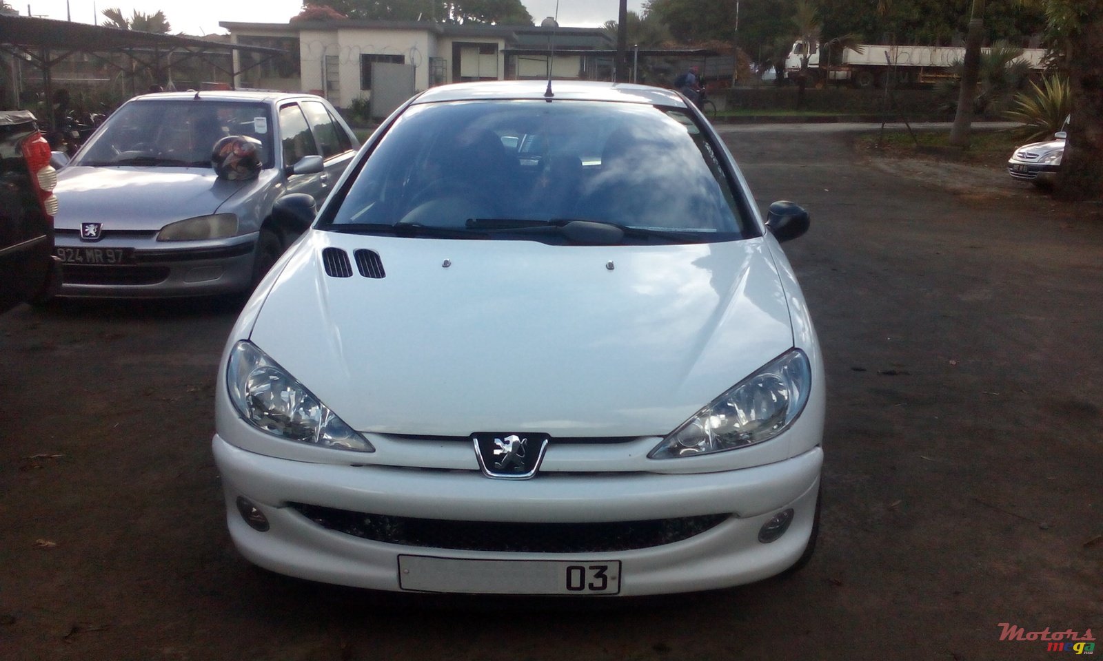 2003' Peugeot 206 photo #1