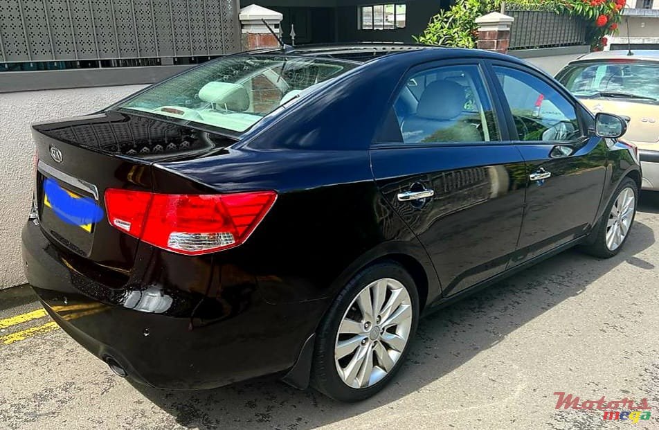 2012' Kia Cerato photo #2