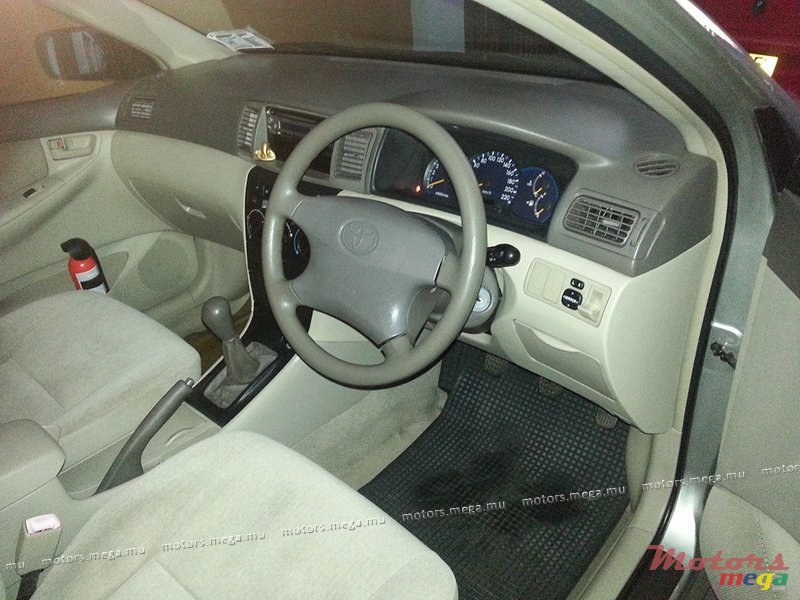 2004' Toyota Corolla GLI (LOCAL) Japan photo #6