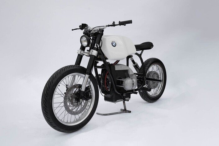 Transformez une vieille BMW en moto électrique avec un kit rétrofit