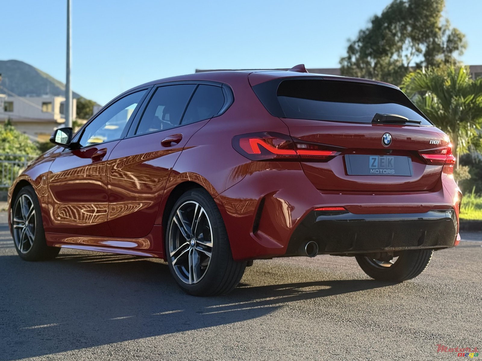 2022' BMW 118 photo #4