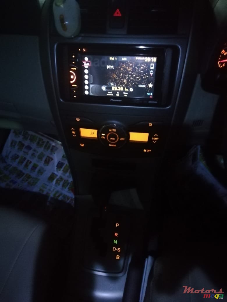 2011' Toyota Axio photo #5