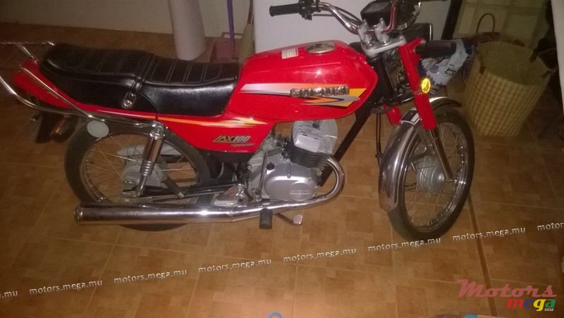 2012' Suzuki photo #1