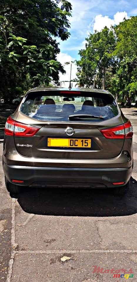 2015' Nissan Qashqai photo #3