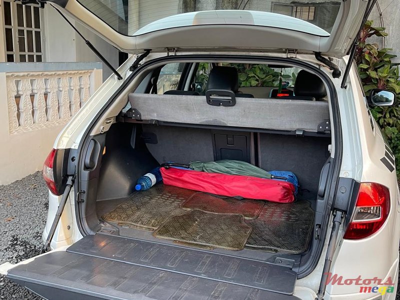 2009' Renault Koleos None photo #7