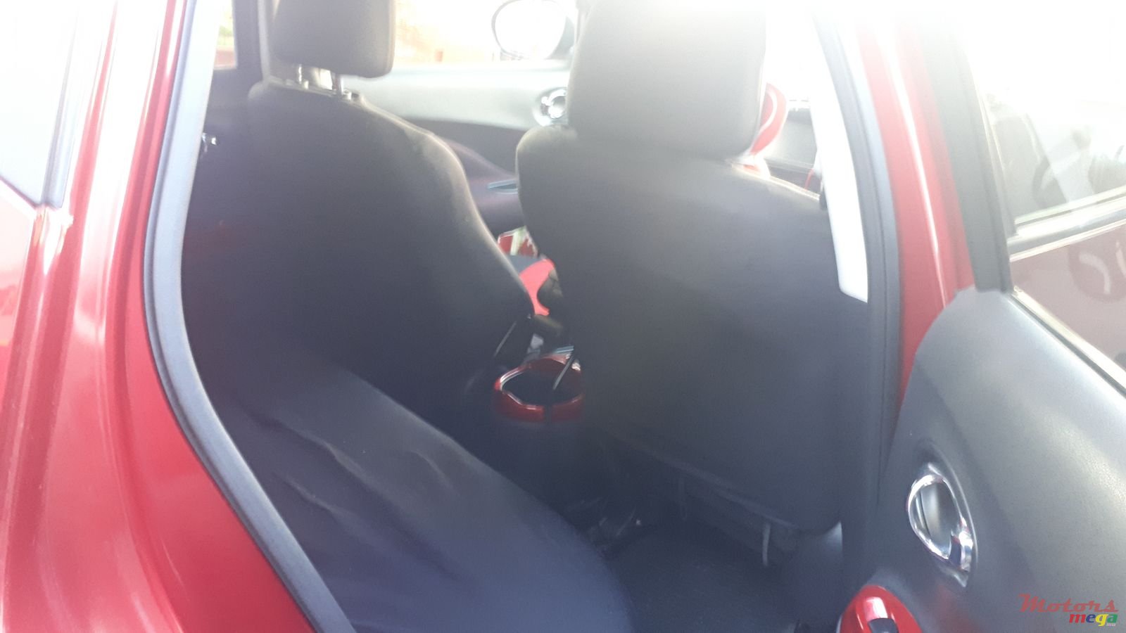 2012' Nissan Juke photo #5